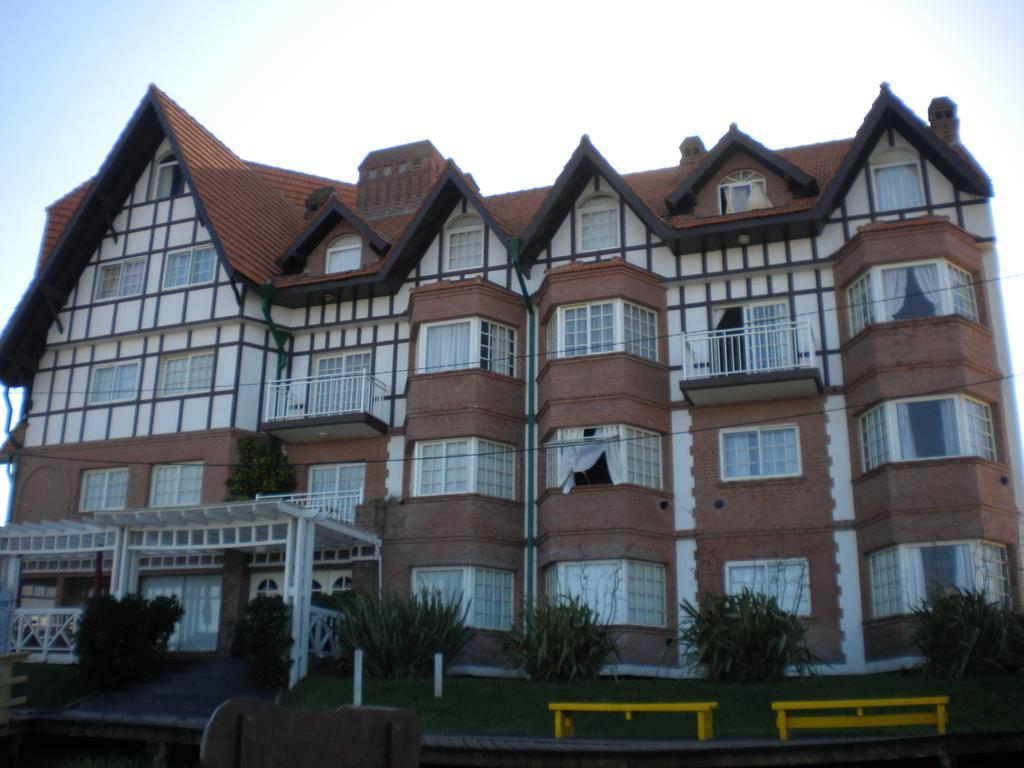 Gemelos Apart Villa Gesell Kültér fotó