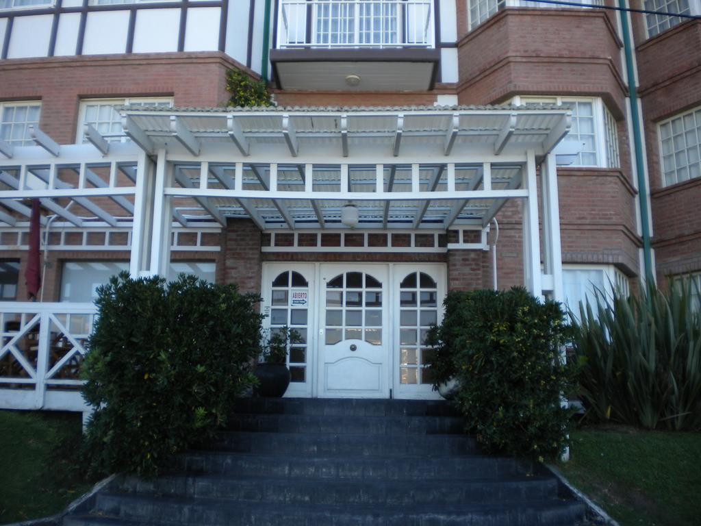 Gemelos Apart Villa Gesell Kültér fotó